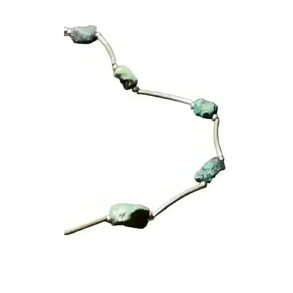 Faux Turquoise and silver necklace about 18 inches - Picture 10 of 12